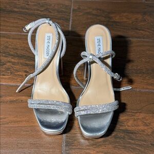 Steve Madden Glittering Silver Heels